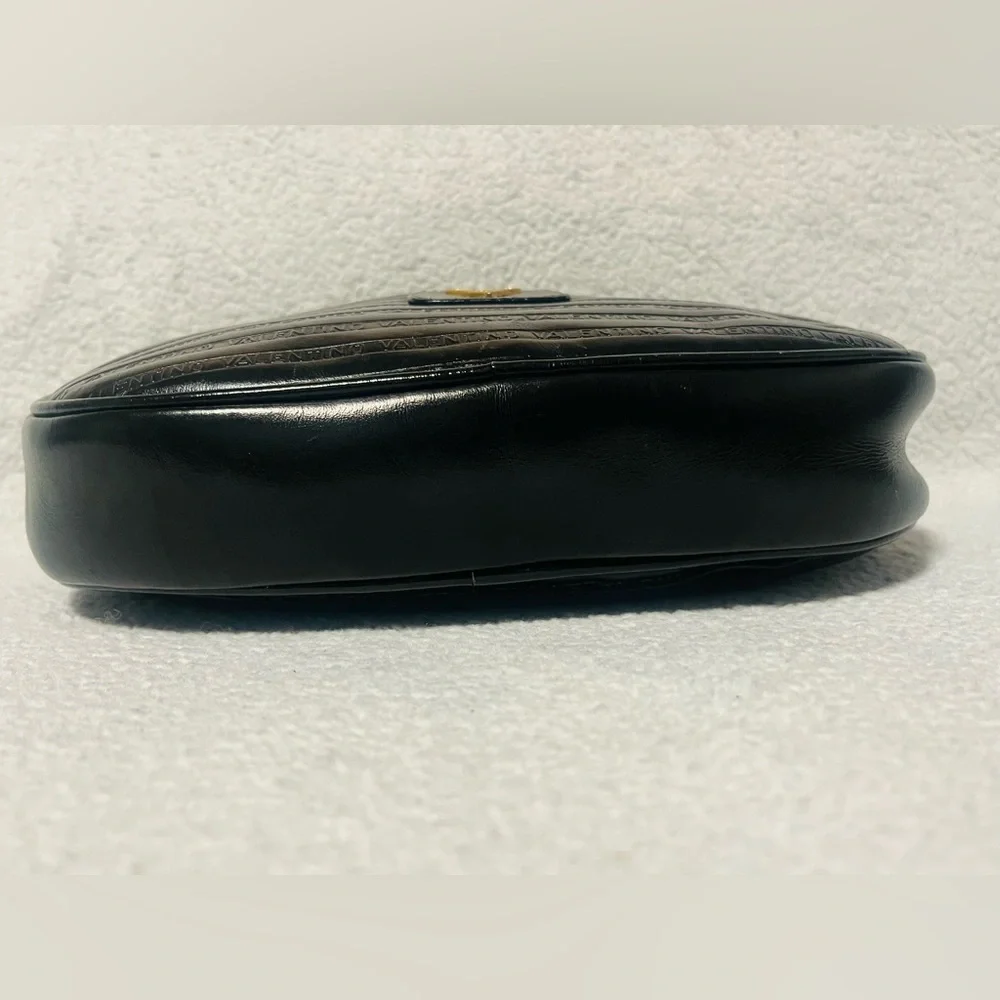 Mario Valentino Monogram Black Clutch - Picture 13 of 15